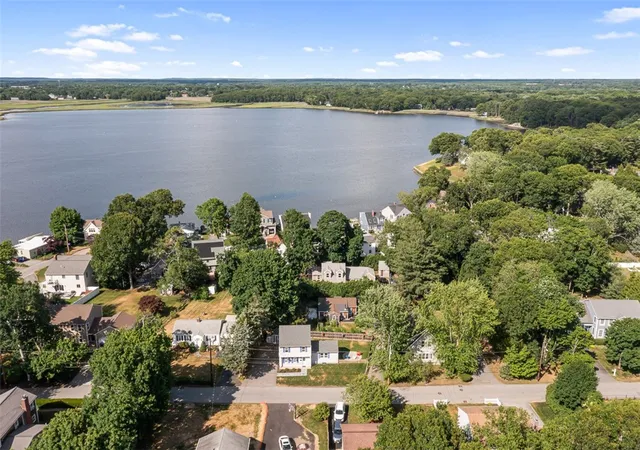 Homes for sale in Barrington, RI | 69 Mason Rd, Barrington, RI 02806 | MLS# 1415369