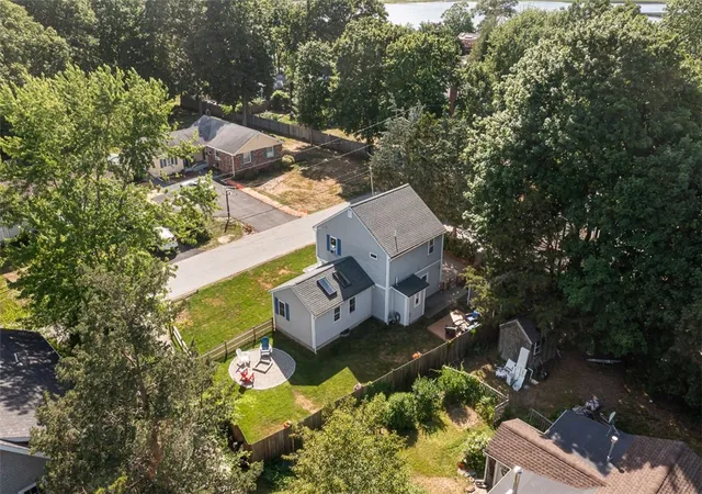 Homes for sale in Barrington, RI | 69 Mason Rd, Barrington, RI 02806 | MLS# 1415369
