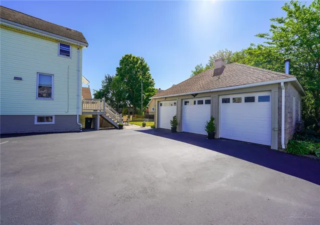 5th image of 31 Fenmoor St, East Providence, RI 02914 | MLS# 1415472