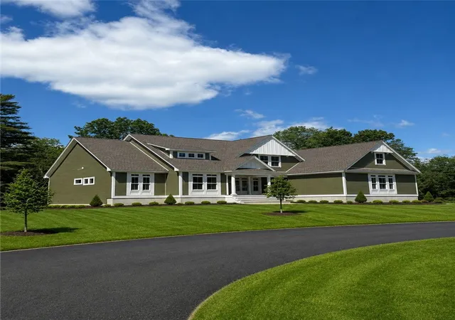 2nd image of 87 Carrs Ln, North Kingstown, RI 02852 | MLS# 1415154