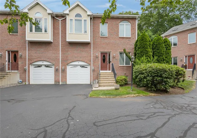 Photo 2 of Sale Pending at 131 Fruit Hl Ave #9, Providence, RI 02911 | MLS# 1415525 | Listing updated on 2026-07-28
