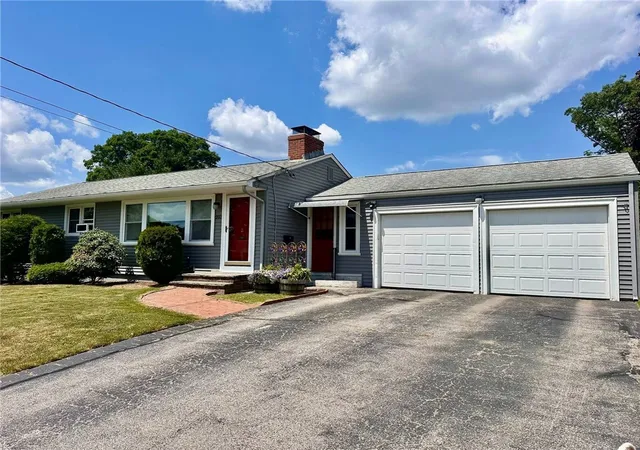 Photo 2 of Sale Pending at 203 Garden Hills Dr, Cranston, RI 02920 | MLS# 1415462 | Listing updated on 2026-08-13