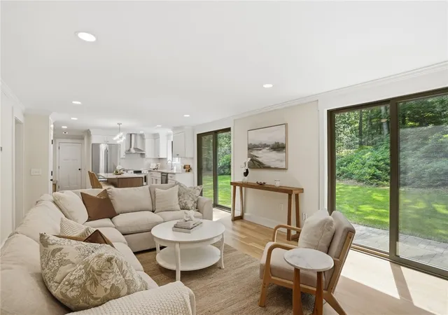 Homes for sale in East Greenwich, RI | 5763 Post Rd, East Greenwich, RI 02818 | MLS# 1415563