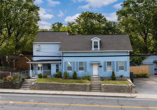 Homes for sale in West Warwick, RI | 353 Washington St, West Warwick, RI 02893 | MLS# 1415140