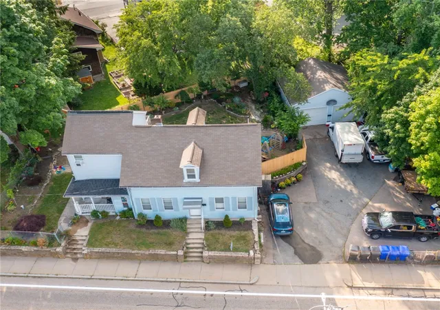 Homes for sale in West Warwick, RI | 353 Washington St, West Warwick, RI 02893 | MLS# 1415140