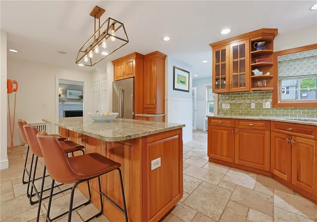 4th image of 25 Tryon Ave, East Providence, RI 02916 | MLS# 1415481