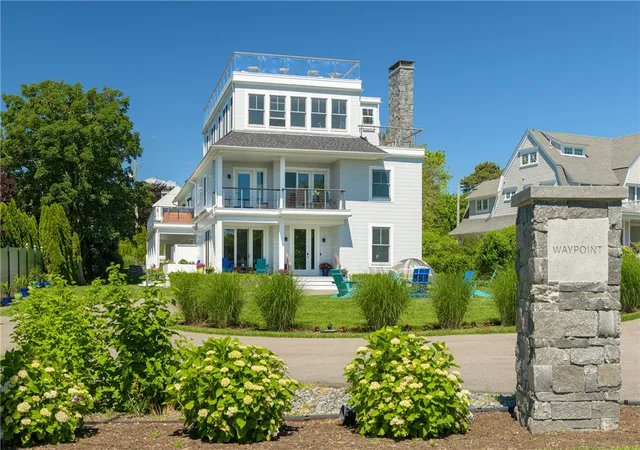 Homes for sale in Middletown, RI | 592 Tuckerman Ave, Middletown, RI 02842 | MLS# 1415608