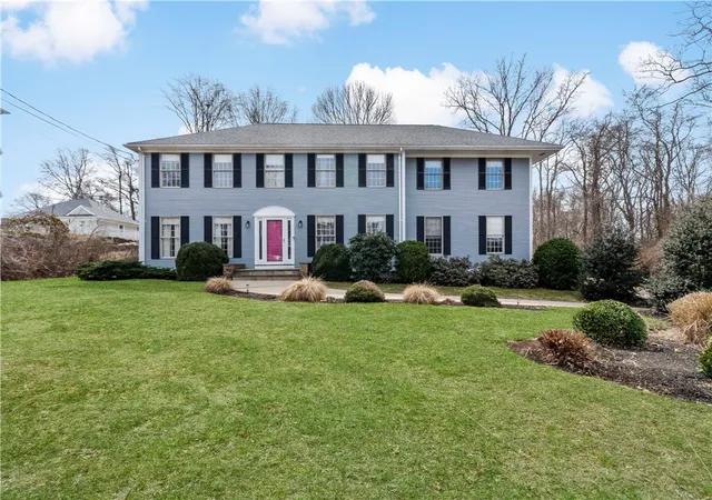1st image of 32 Starr Dr W, Narragansett, RI 02882 | MLS# 1415588