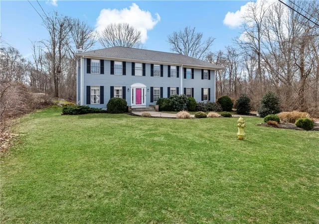 2nd image of 32 Starr Dr W, Narragansett, RI 02882 | MLS# 1415588