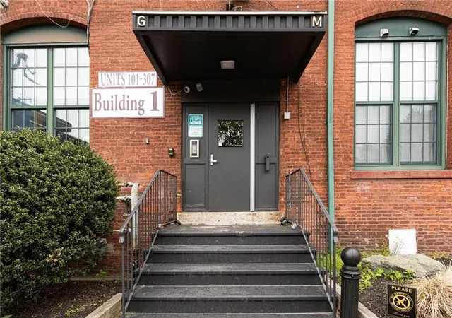 Homes for sale in North Providence, RI | 1117 Douglas Ave #103, North Providence, RI 02904 | MLS# 1415625
