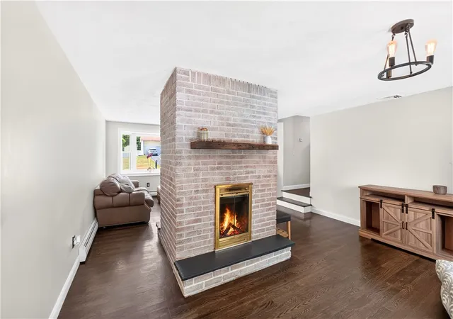3rd image of 12 Briar Hill Dr, Cranston, RI 02921 | MLS# 1415500