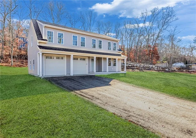 Homes for sale in Westerly, RI | 53 Bradford Rd, Westerly, RI 02808 | MLS# 1415635