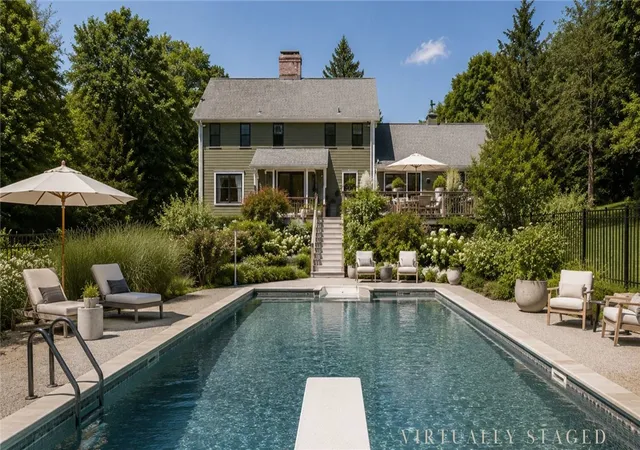 Homes for sale in Foster, RI | 117 South Killingly Rd, Foster, RI 02825 | MLS# 1415658