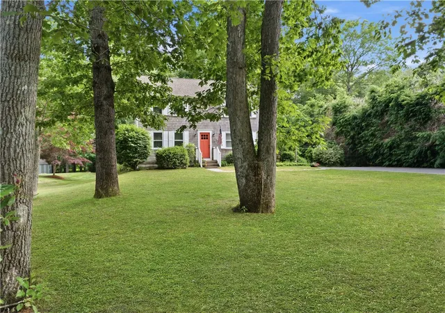 Homes for sale in South Kingstown, RI | 60 Westwind Rd, South Kingstown, RI 02879 | MLS# 1415538