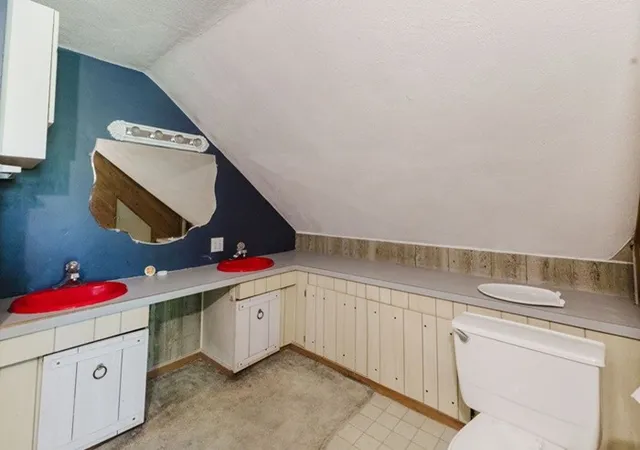 15th image of 15 Hope Ct, West Warwick, RI 02893 | MLS# 1415677