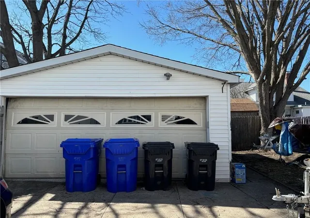 18th image of 67 Littlefield Ave, Pawtucket, RI 02861 | MLS# 1415111