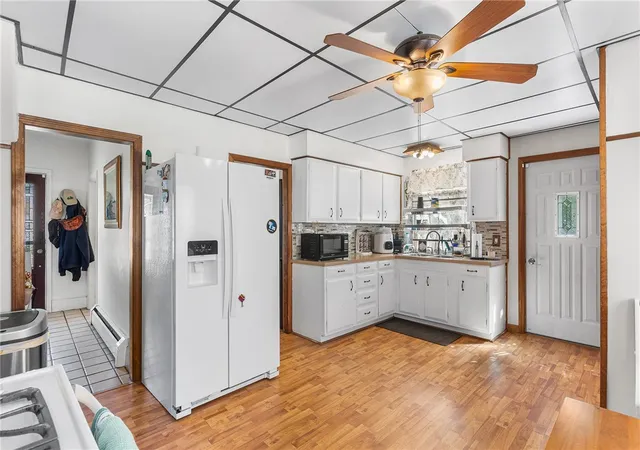 Homes for sale in Pawtucket, RI | 128 Atwood Ave, Pawtucket, RI 02860 | MLS# 1415275