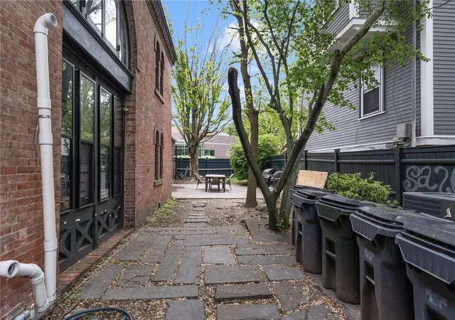 2nd image of 369 Thayer St, Providence, RI 02906 | MLS# 1415709