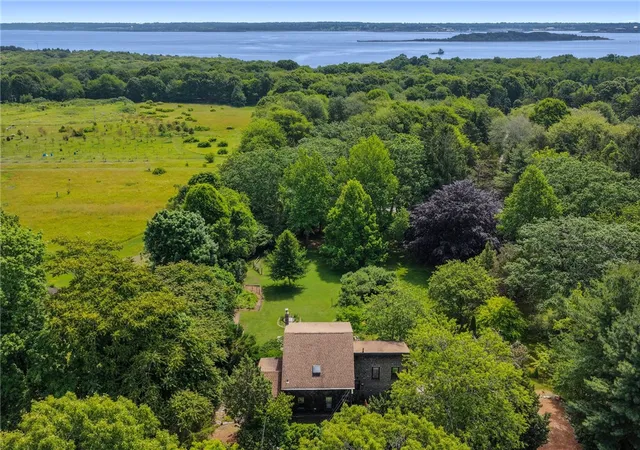 Homes for sale in Jamestown, RI | 856 North Main Rd, Jamestown, RI 02835 | MLS# 1415463