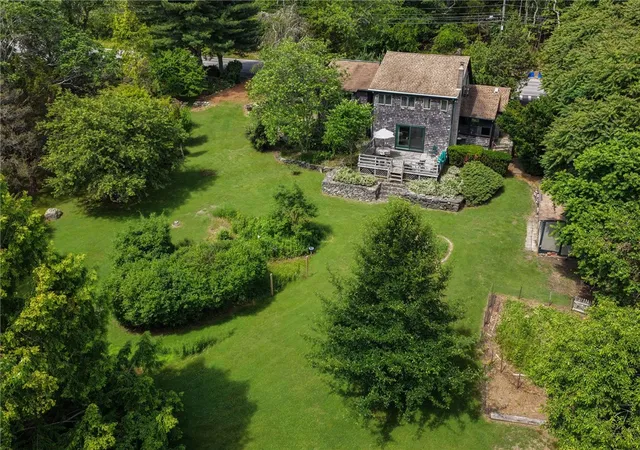 Homes for sale in Jamestown, RI | 856 North Main Rd, Jamestown, RI 02835 | MLS# 1415463