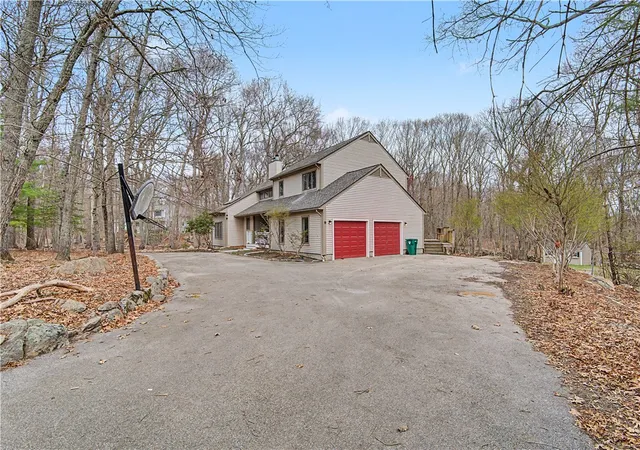 Homes for sale in Scituate, RI | 26 Trout Brook Ln, Scituate, RI 02831 | MLS# 1415715