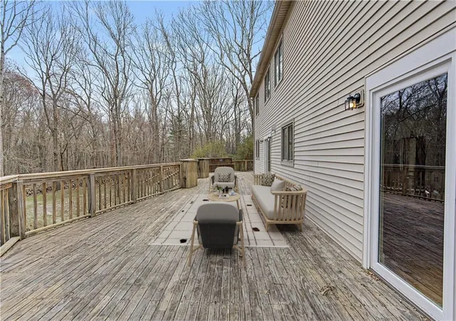 Homes for sale in Scituate, RI | 26 Trout Brook Ln, Scituate, RI 02831 | MLS# 1415715