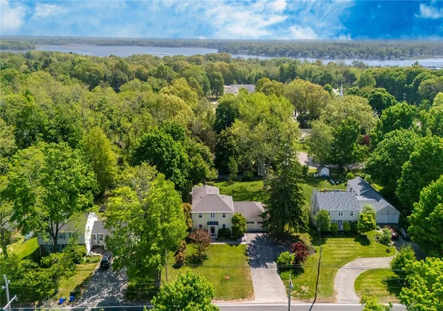 Homes for sale in Barrington, RI | 56 Middle Hwy, Barrington, RI 02806 | MLS# 1415333