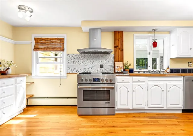 Homes for sale in Barrington, RI | 56 Middle Hwy, Barrington, RI 02806 | MLS# 1415333