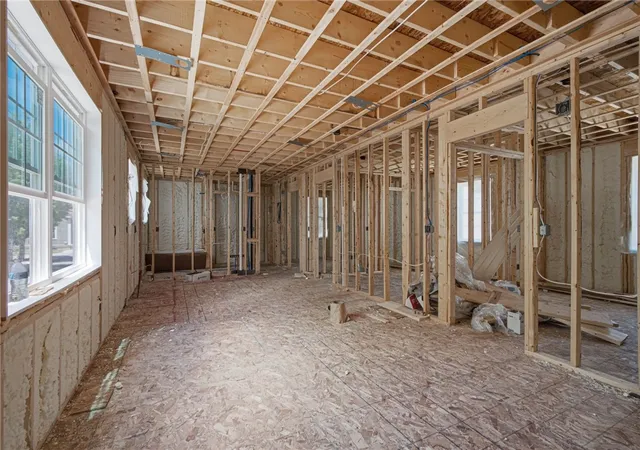 2nd image of 10 Hillard St, Providence, RI 02909 | MLS# 1415488