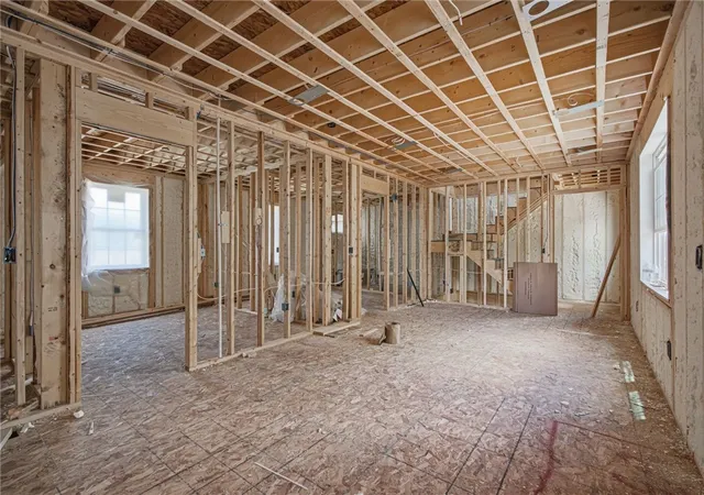 3rd image of 10 Hillard St, Providence, RI 02909 | MLS# 1415488