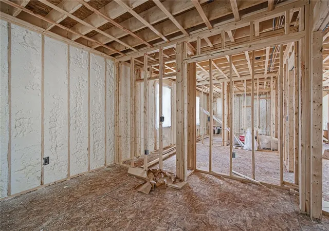 5th image of 10 Hillard St, Providence, RI 02909 | MLS# 1415488