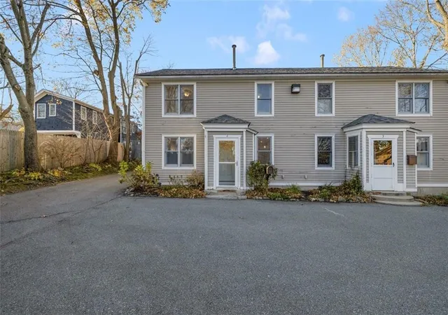Homes for sale in East Greenwich, RI | 208 Marlborough St #4, East Greenwich, RI 02818 | MLS# 1415828
