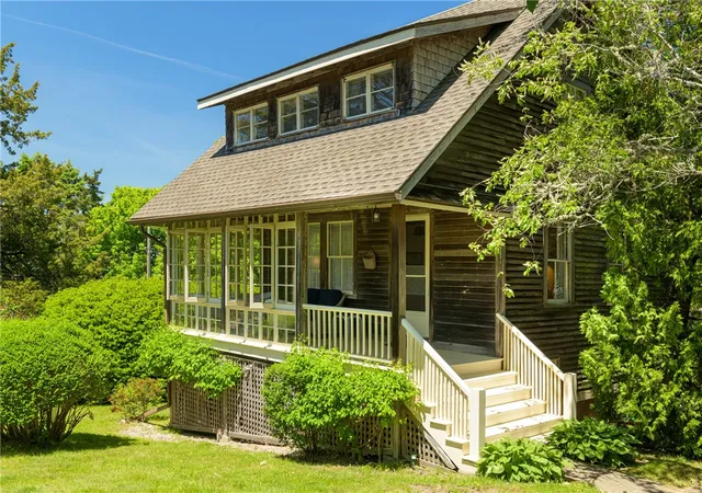 4th image of 6 Chapel Pl, Westerly, RI 02891 | MLS# 1414020