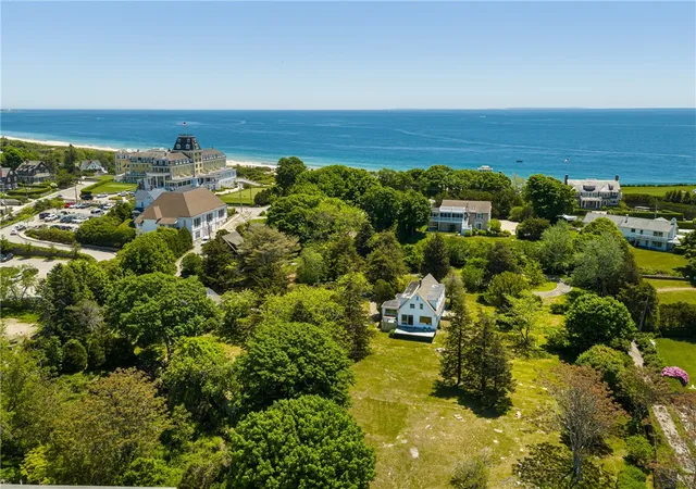 4th image of 8 Chapel Pl, Westerly, RI 02891 | MLS# 1414021