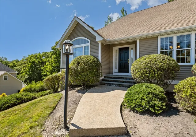 Homes for sale in Cumberland, RI | 125 West Rd, Cumberland, RI 02864 | MLS# 1415879