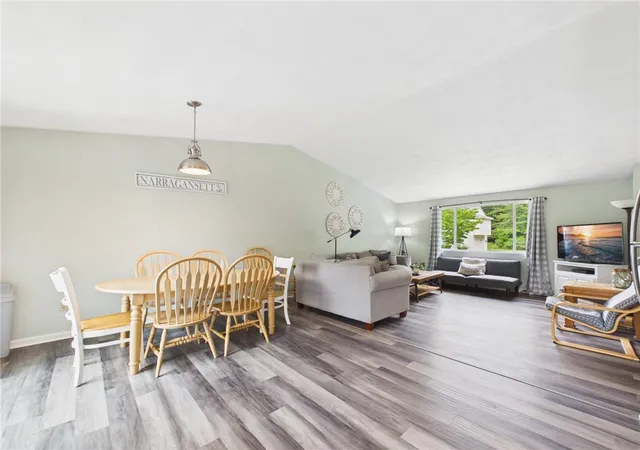4th image of 52 Meadowrue Trl, Narragansett, RI 02874 | MLS# 1415870