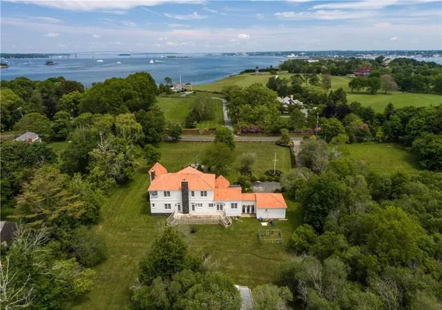 Photo 3 of Single family home for sale at 10 Ridge Rd, Newport, RI 02840 | MLS# 1415572 | Listing updated on 2026-07-18