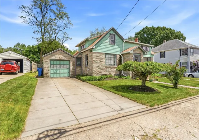 Photo 3 of Single family home for sale at 34 Intervale Rd, Cranston, RI 02910 | MLS# 1415842 | Listing updated on 2026-08-01