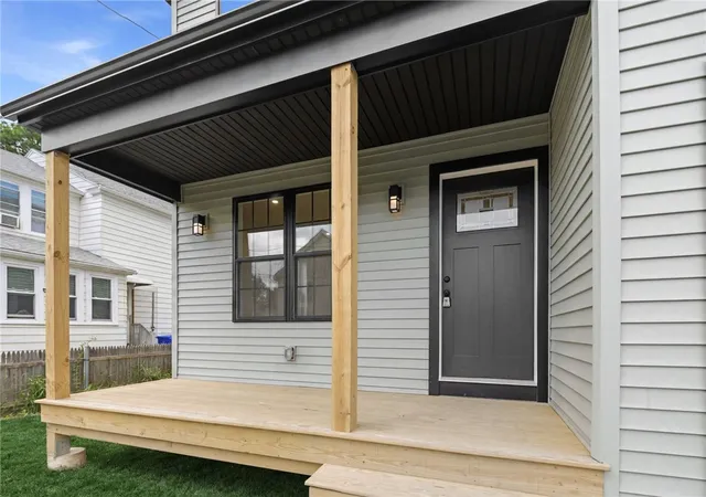 Homes for sale in Pawtucket, RI | 135 Owen Ave, Pawtucket, RI 02860 | MLS# 1415939