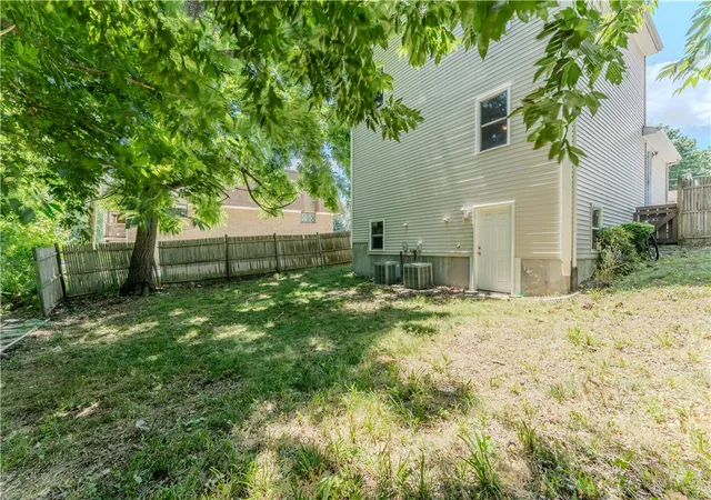 21st image of 1015 Atwood Ave, Johnston, RI 02919 | MLS# 1415961