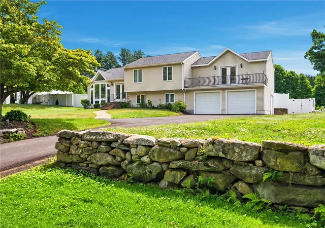 Homes for sale in Glocester, RI | 294 Saw Mill Rd, Glocester, RI 02857 | MLS# 1415968