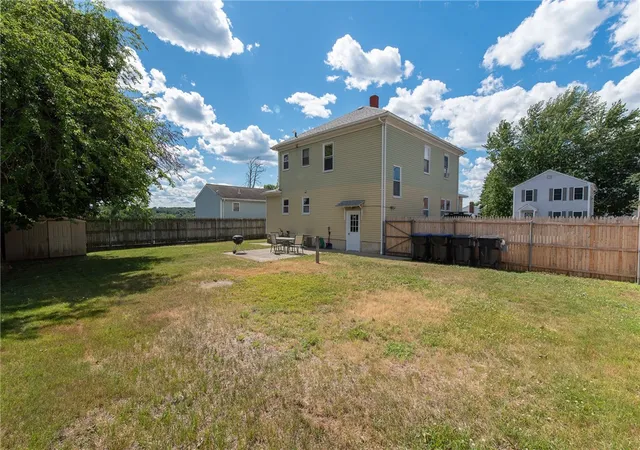 Homes for sale in Cumberland, RI | 8 Short St, Cumberland, RI 02864 | MLS# 1415972