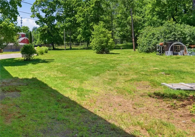 Homes for sale in Burrillville, RI | 64 Nasonville Rd, Burrillville, RI 02830 | MLS# 1415955