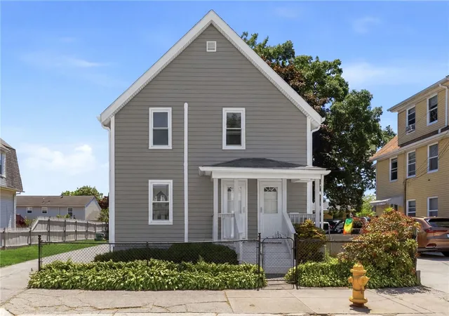 Homes for sale in Pawtucket, RI | 94 Francis Ave, Pawtucket, RI 02860 | MLS# 1415829