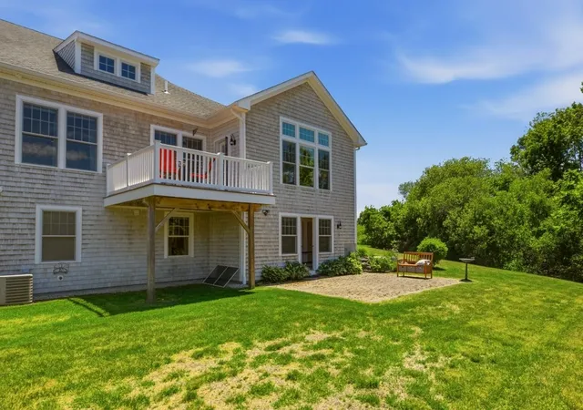 Homes for sale in Portsmouth, RI | 194 Rebels Wy, Portsmouth, RI 02871 | MLS# 1414957