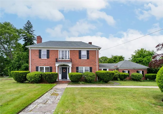 1st image of 873 Warwick Ave, Warwick, RI 02888 | MLS# 1415966