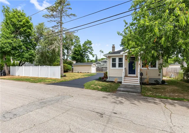 Homes for sale in Barrington, RI | 210 Promenade St, Barrington, RI 02806 | MLS# 1415944