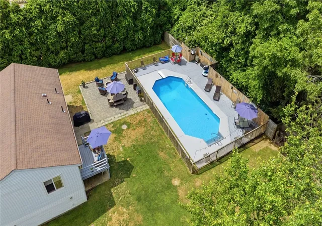 Homes for sale in Westerly, RI | 8 Sparrow Dr, Westerly, RI 02891 | MLS# 1415986