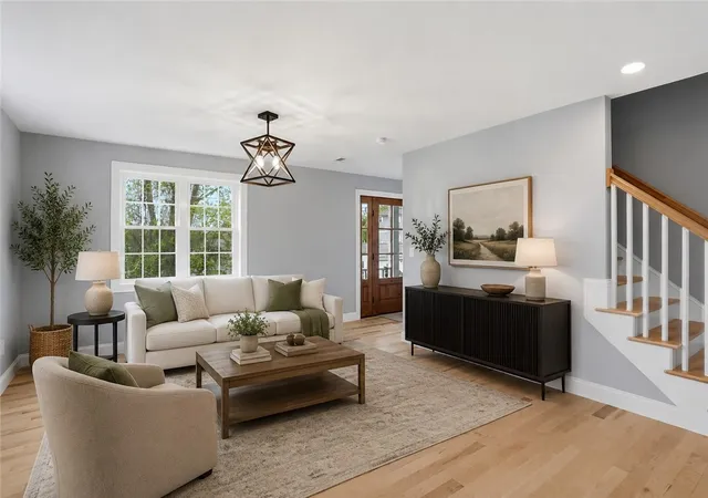 3rd image of 60 Bloor St, Warwick, RI 02889 | MLS# 1415995