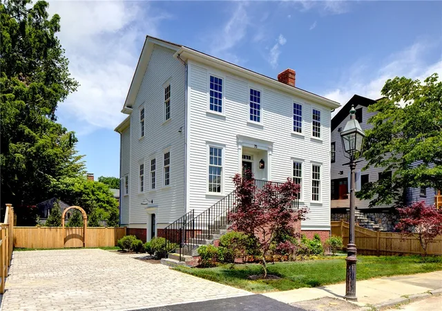 1st image of 75 Bridge St, Newport, RI 02840 | MLS# 1415919